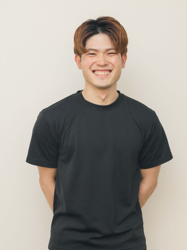 代表トレーナープロフィール写真